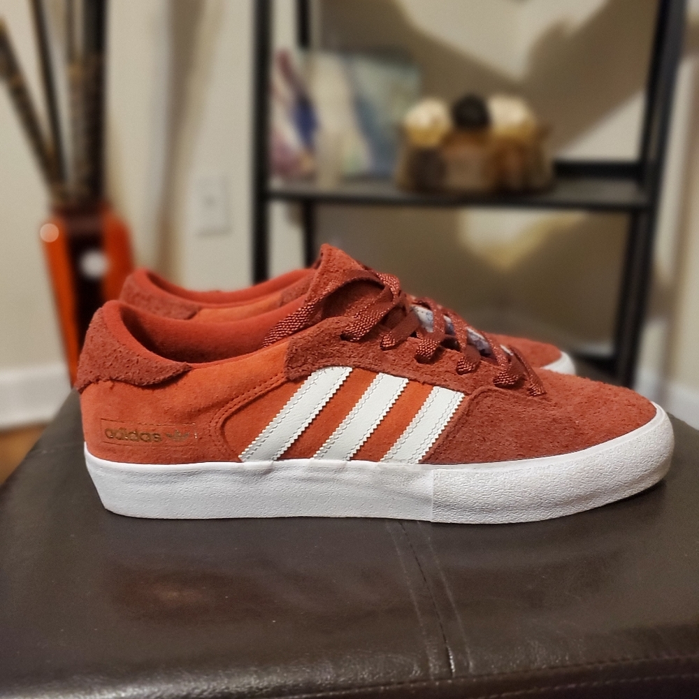 ADIDAS Match Break